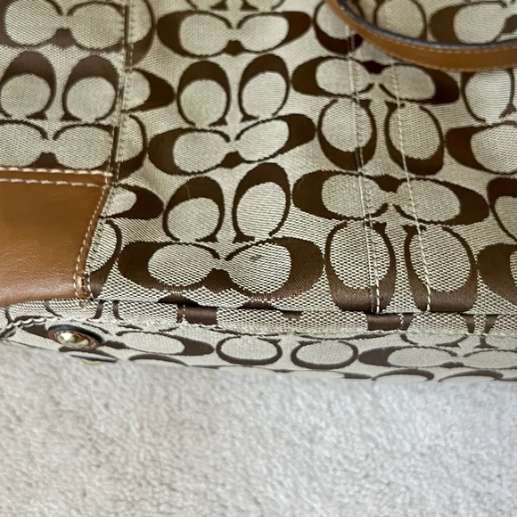 Coach Signature Vintage Tote Bag - Picture 14 of 14